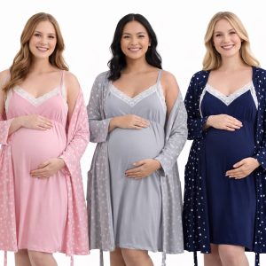 Set Maternal 2 Piezas: Camisón de Lactancia + Bata Estampada Corazones (Clínica y Posparto)