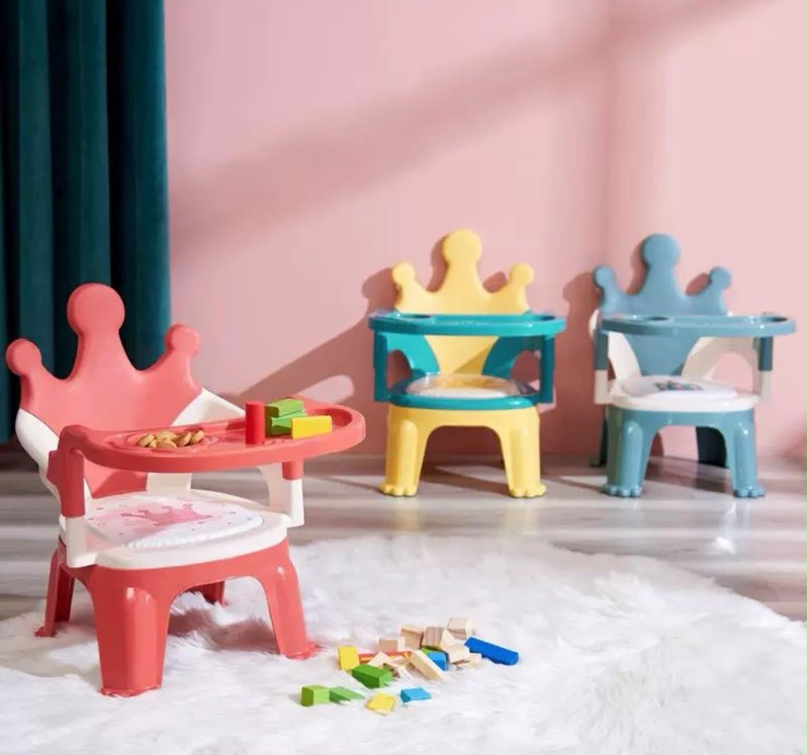 Silla Multifuncional Infantil para Comer y Jugar – Diseño Corona con Cojín Sonoro (6 Meses a 4 Años)